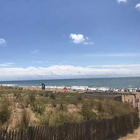 בית נופש Maison 6 Personnes Dans Domaine Avec Piscine - 800m *