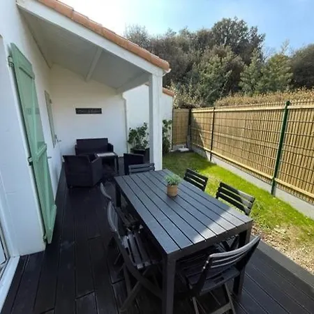 Maison 6 Personnes Dans Domaine Avec Piscine - 800m בית נופש ז'אר-סור-מר